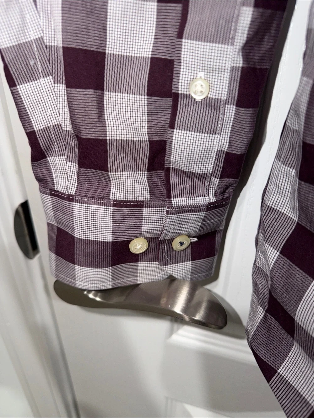 Banana Republic Men's Check Button-Down Shirt Maroon & Gray Camden fit non-iron